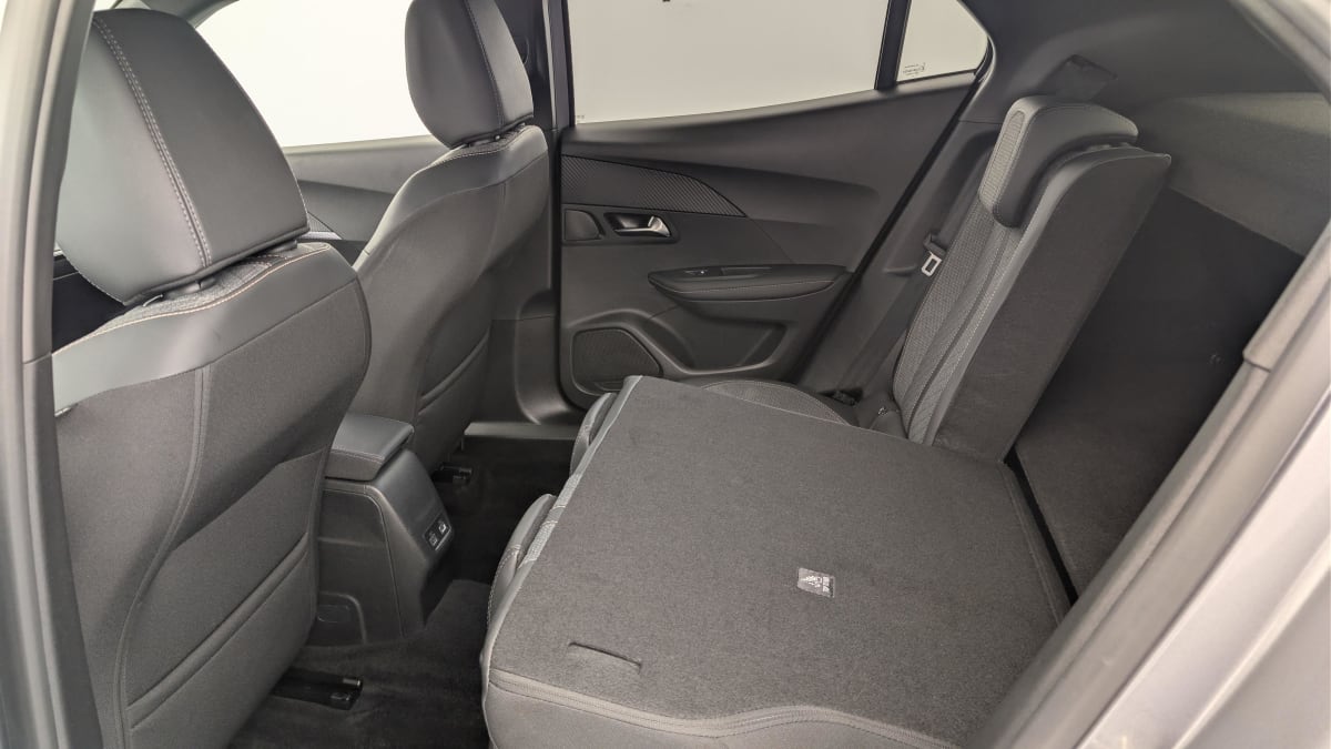 Peugeot 2008 - Image 12