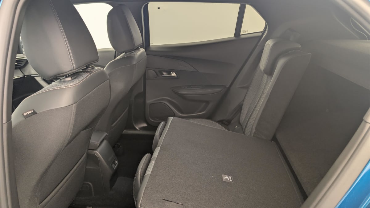 Peugeot 2008 - Image 12