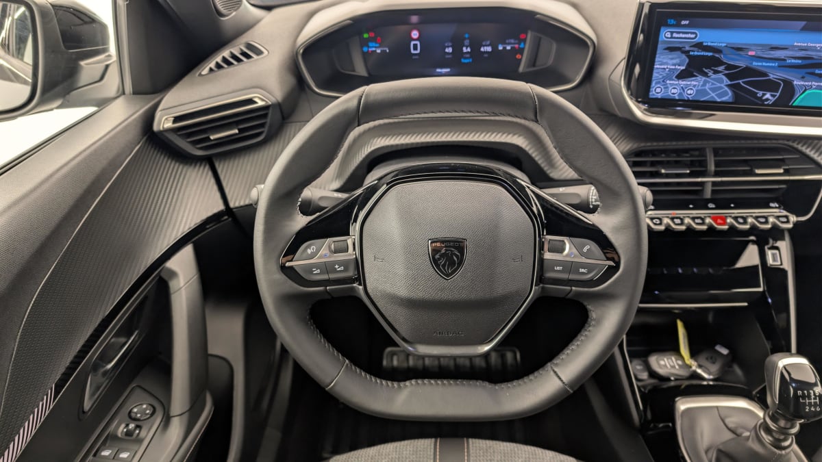 Peugeot 2008 - Image 14