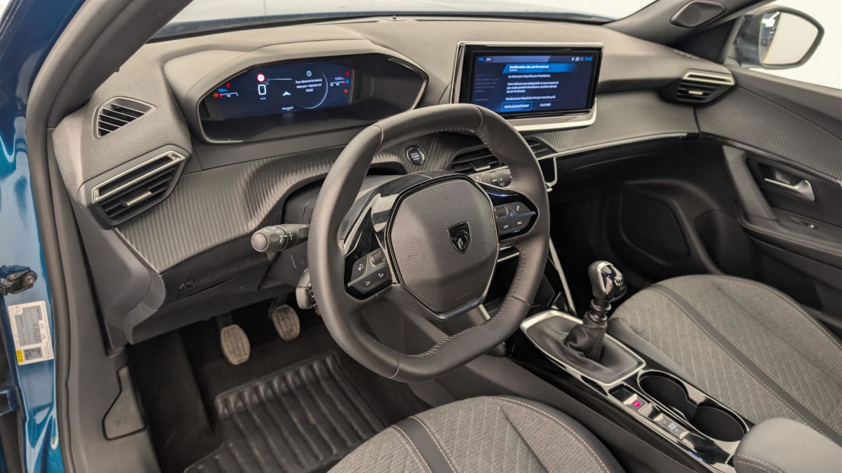 Peugeot 2008 - Image 15