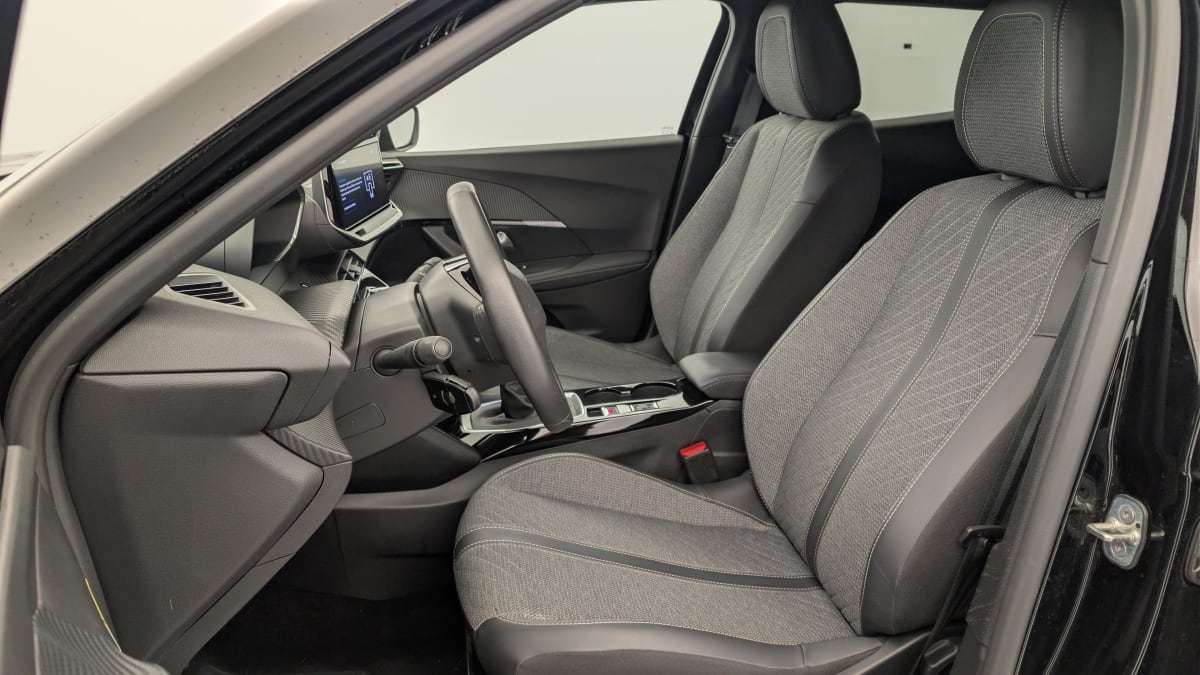 Peugeot 2008 - Image 16