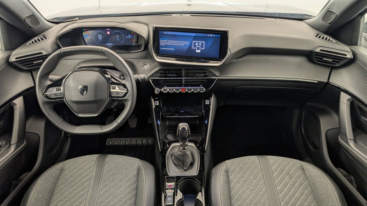 Peugeot 2008 - Image 13