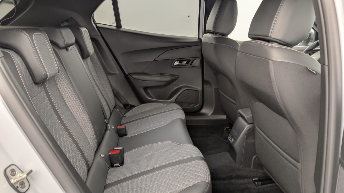 PEUGEOT 2008 100 ALLURE