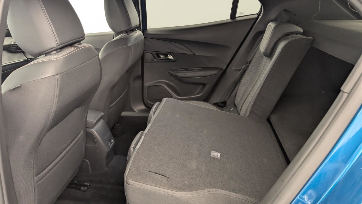 Peugeot 2008 - Image 12