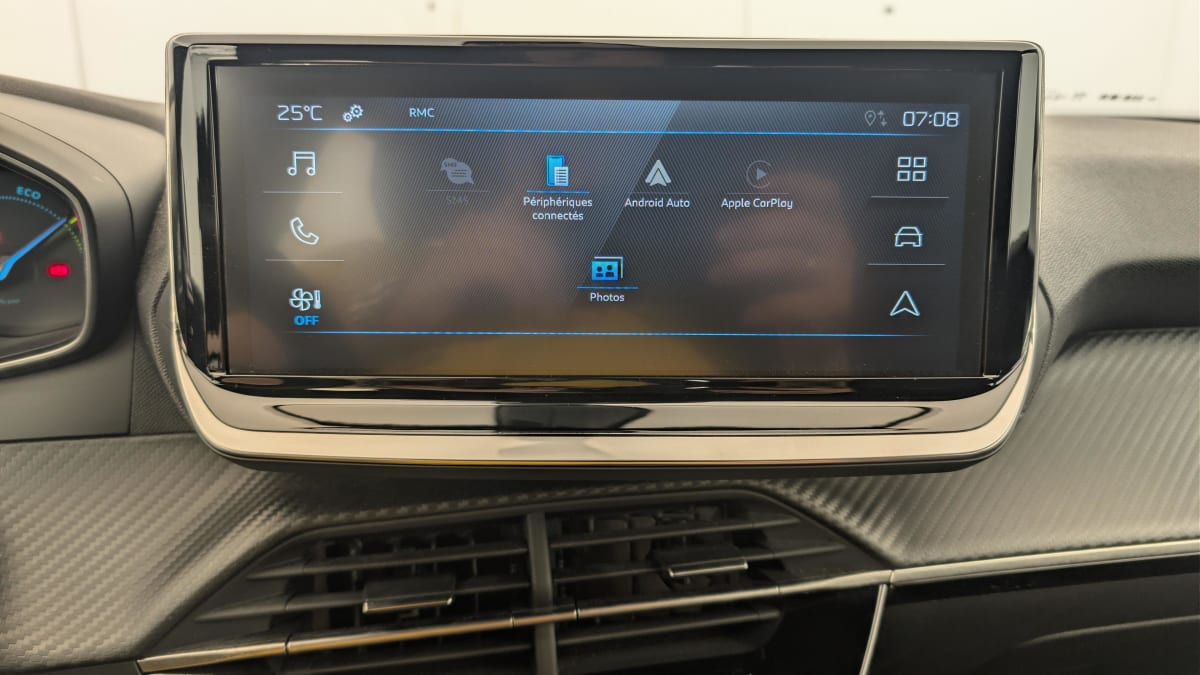 Peugeot 2008 - Image 17