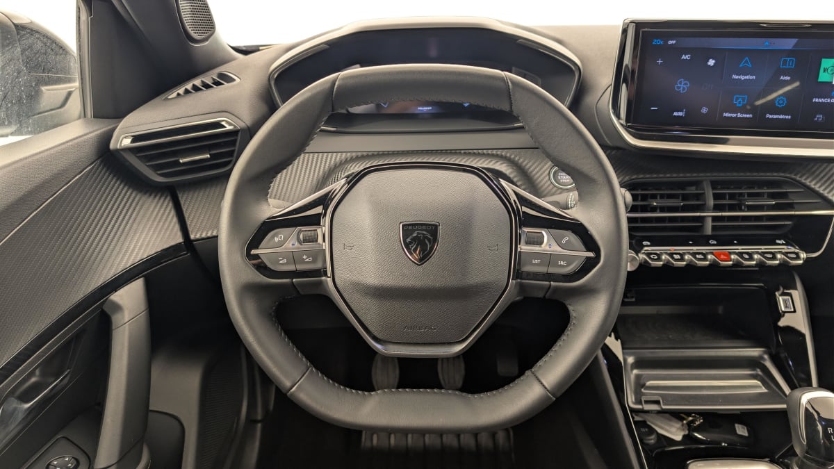 Peugeot 2008 - Image 14