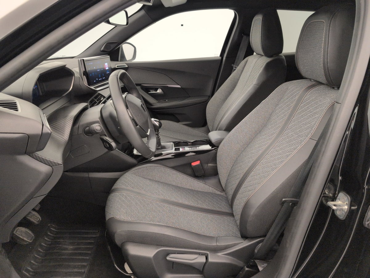 Peugeot 2008 - Image 16