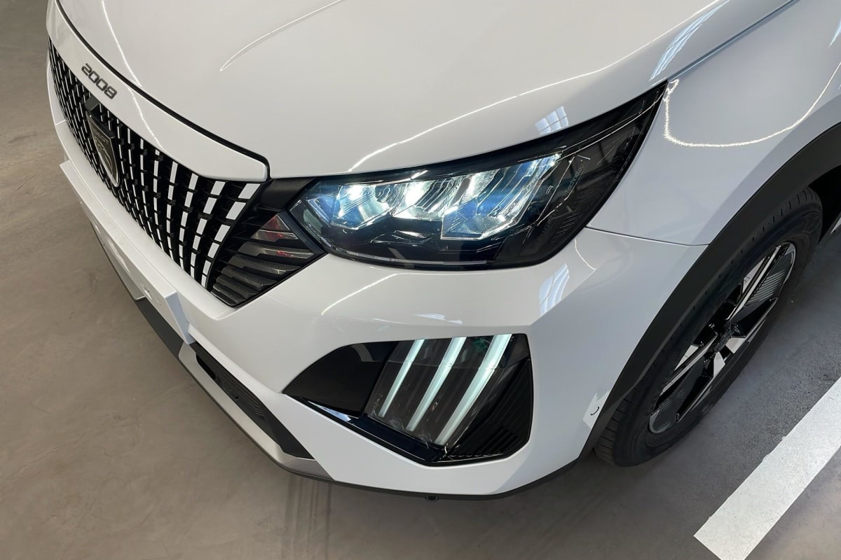 Peugeot 2008 - Image 21