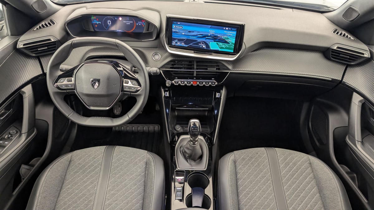 Peugeot 2008 - Image 13