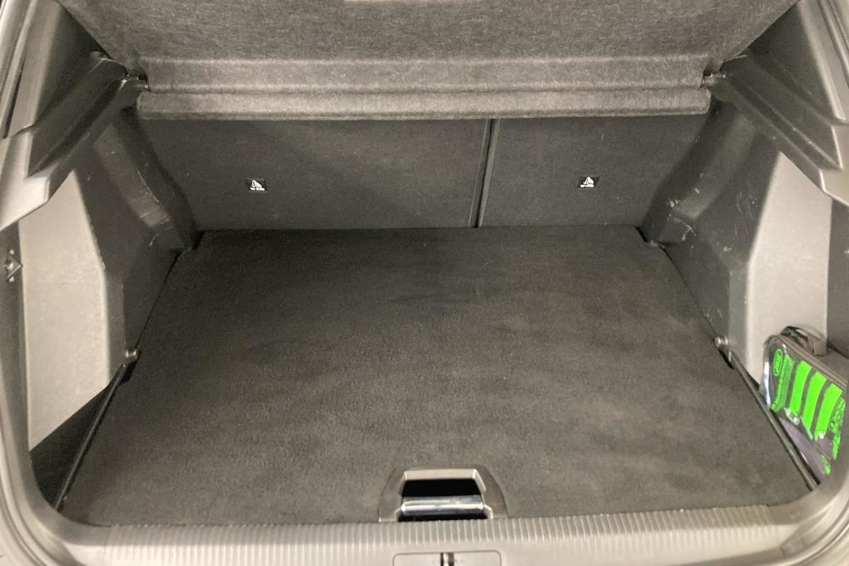 Peugeot 2008 - Image 11
