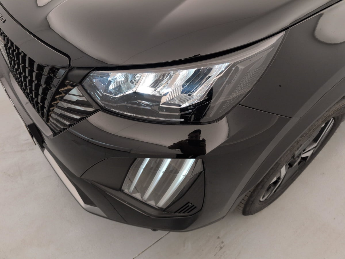Peugeot 2008 - Image 21