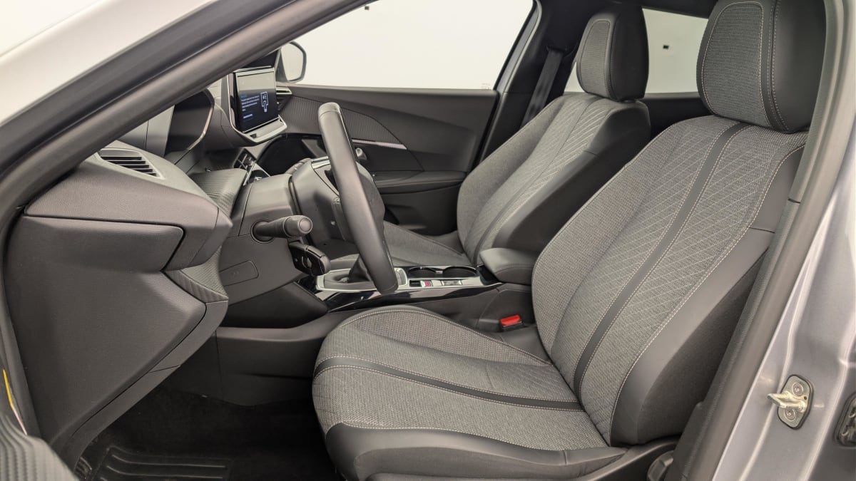 Peugeot 2008 - Image 16