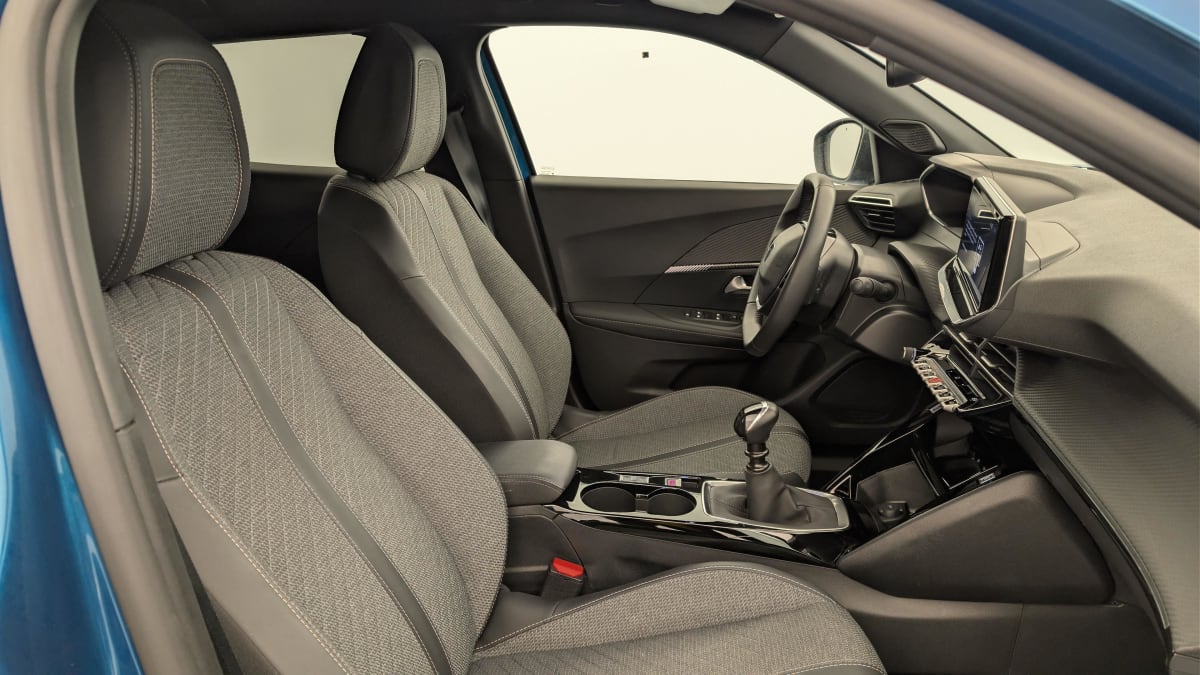 Peugeot 2008 - Image 9