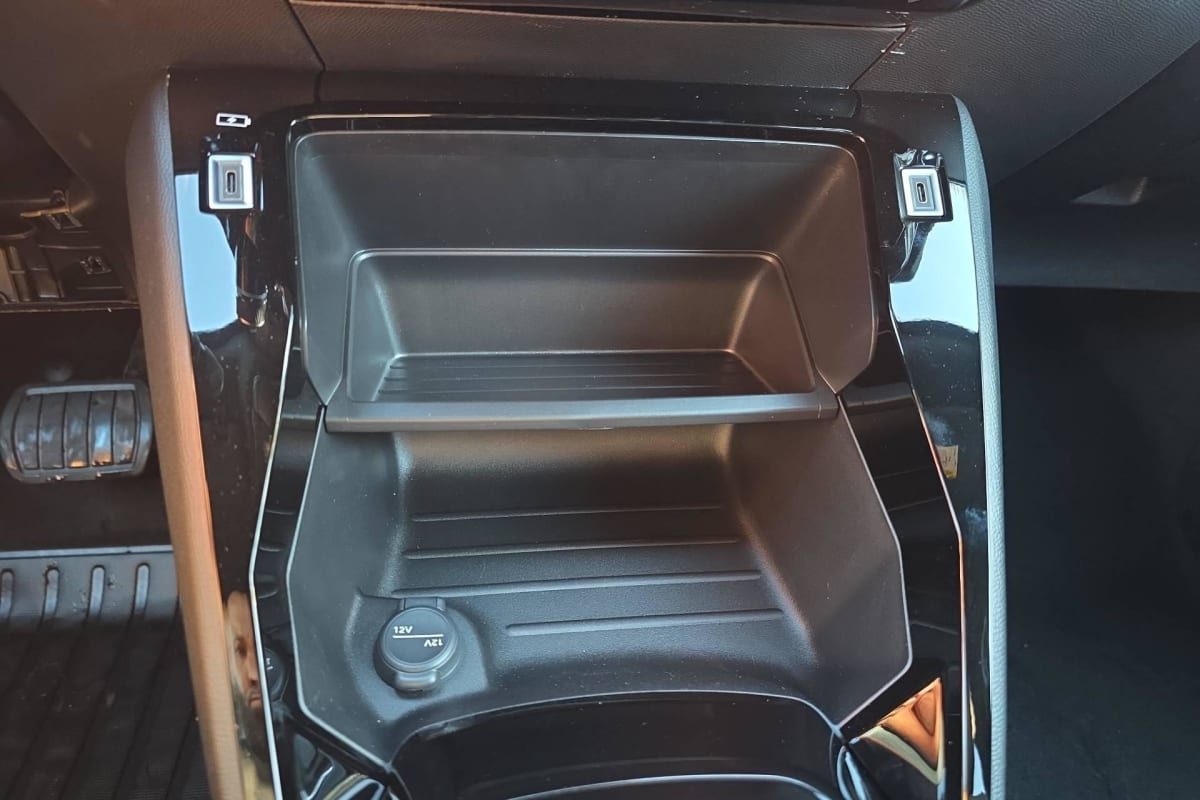 Peugeot 2008 - Image 44