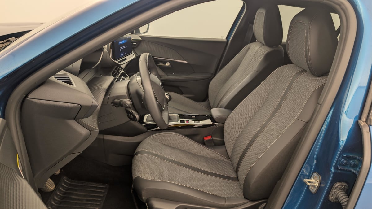 Peugeot 2008 - Image 16
