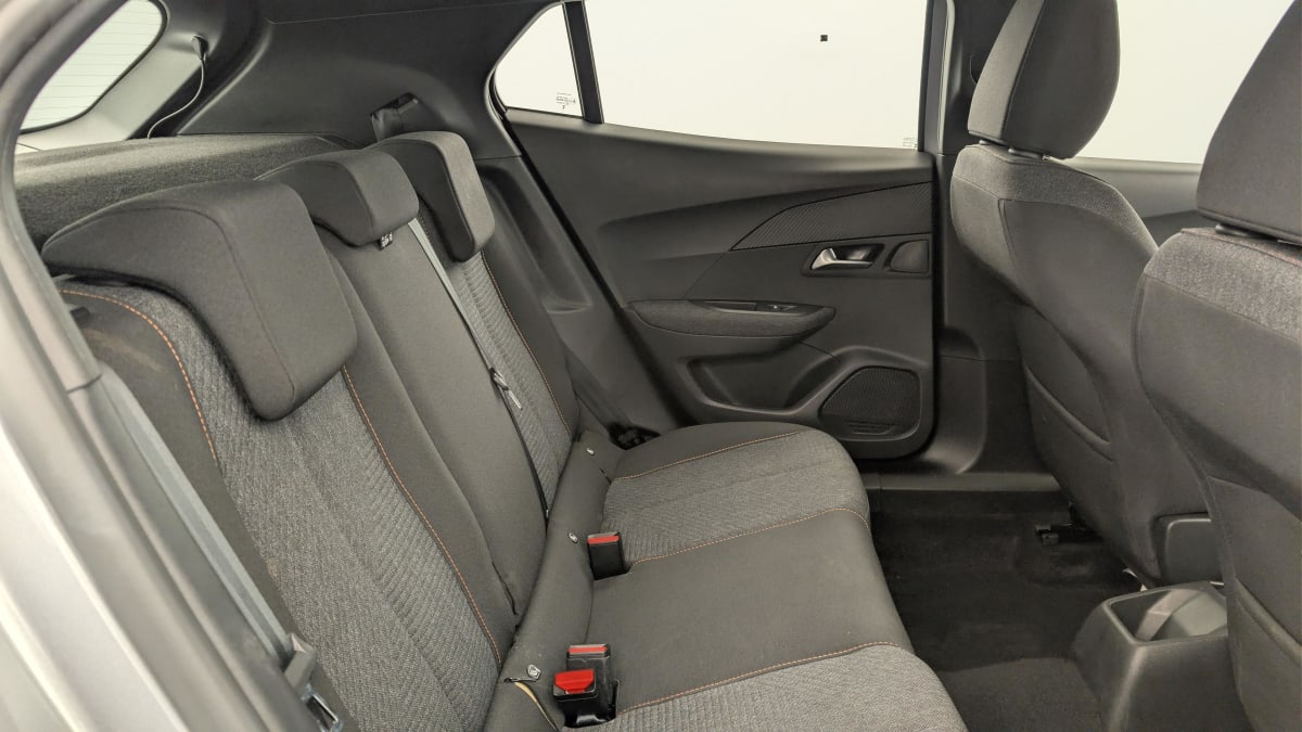 Peugeot 2008 - Image 10
