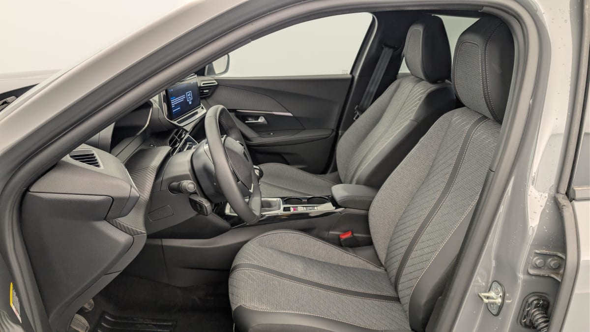 Peugeot 2008 - Image 16