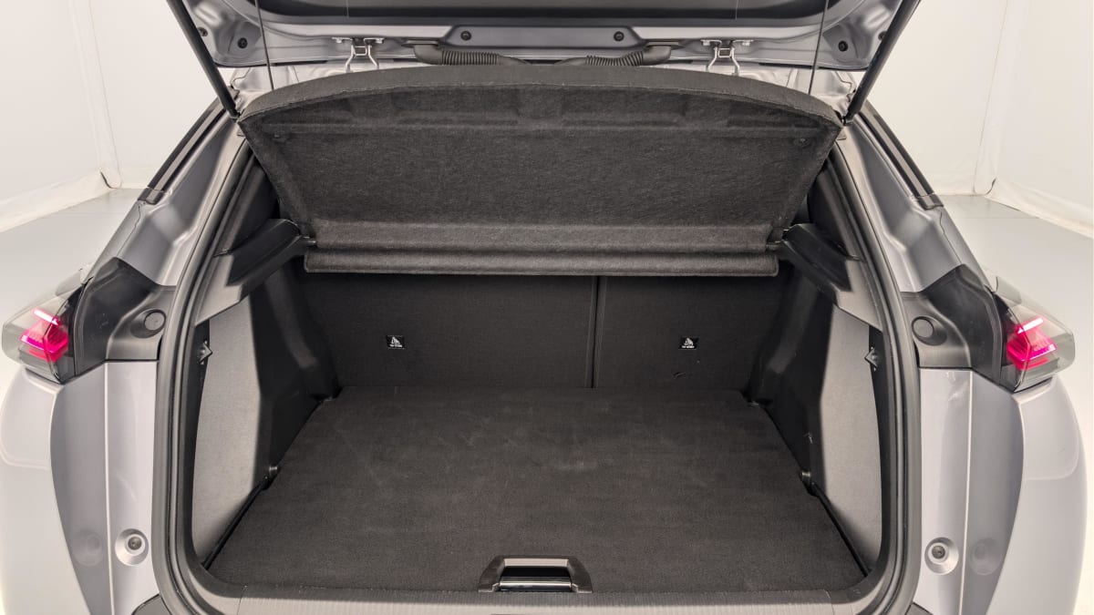 Peugeot 2008 - Image 11