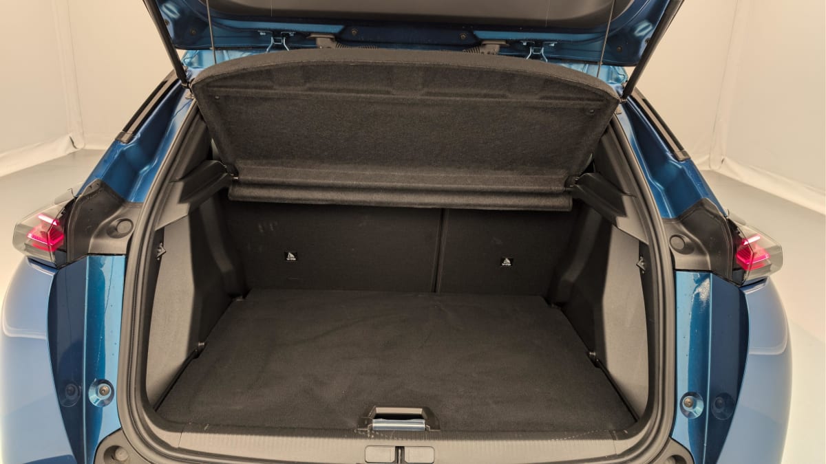 Peugeot 2008 - Image 11