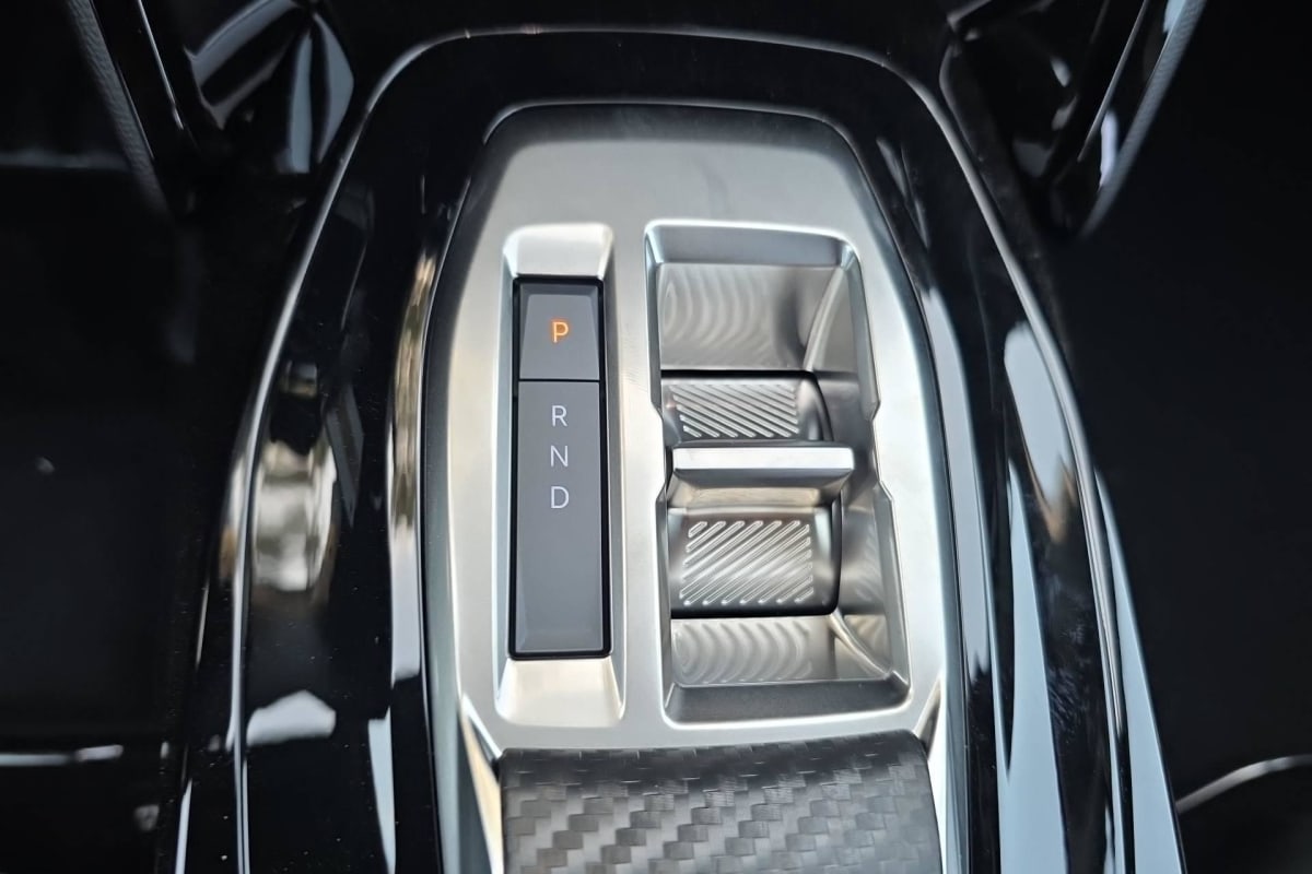 Peugeot 2008 - Image 16