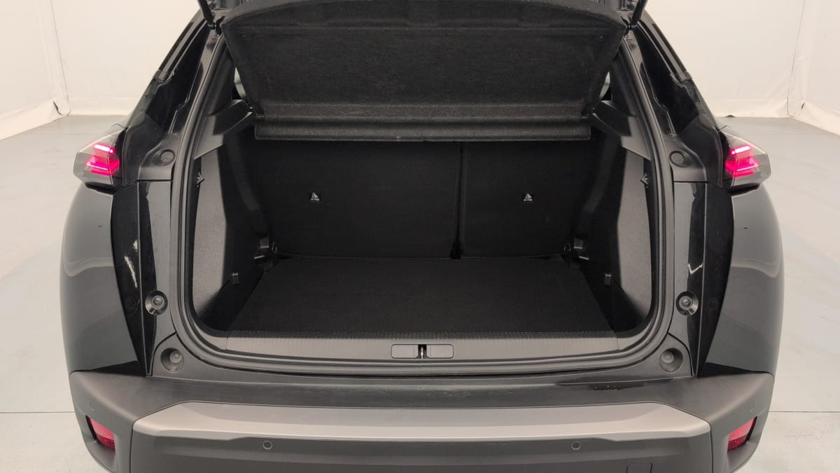 Peugeot 2008 - Image 11