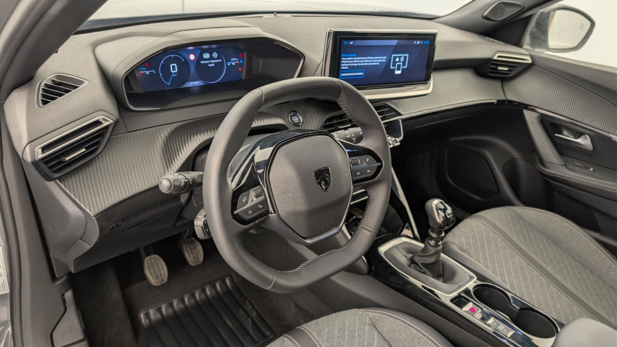 Peugeot 2008 - Image 15