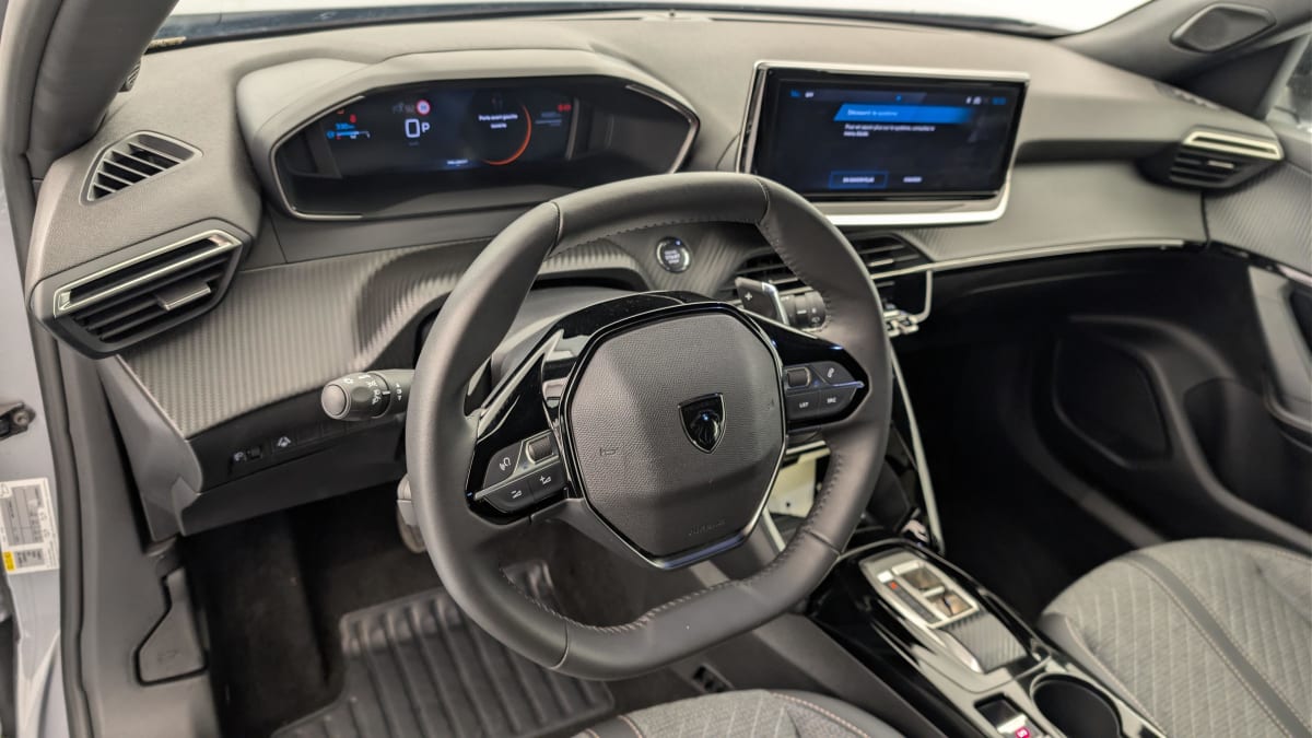 Peugeot 2008 - Image 15