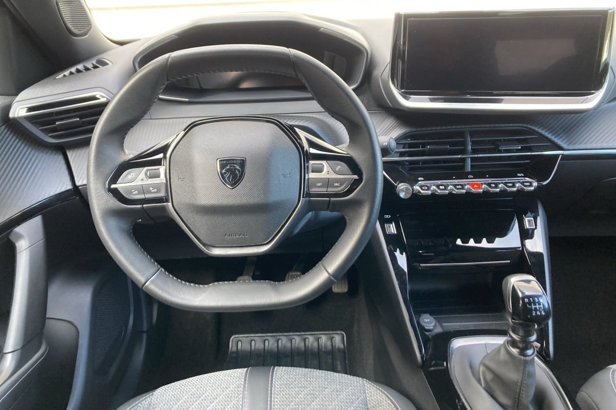 Peugeot 2008 - Image 13