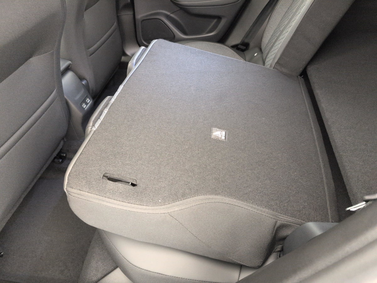 Peugeot 2008 - Image 12
