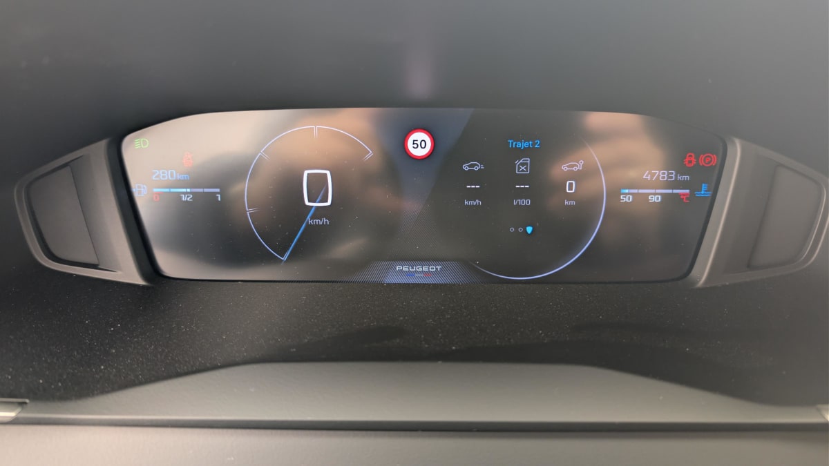 Peugeot 2008 - Image 23