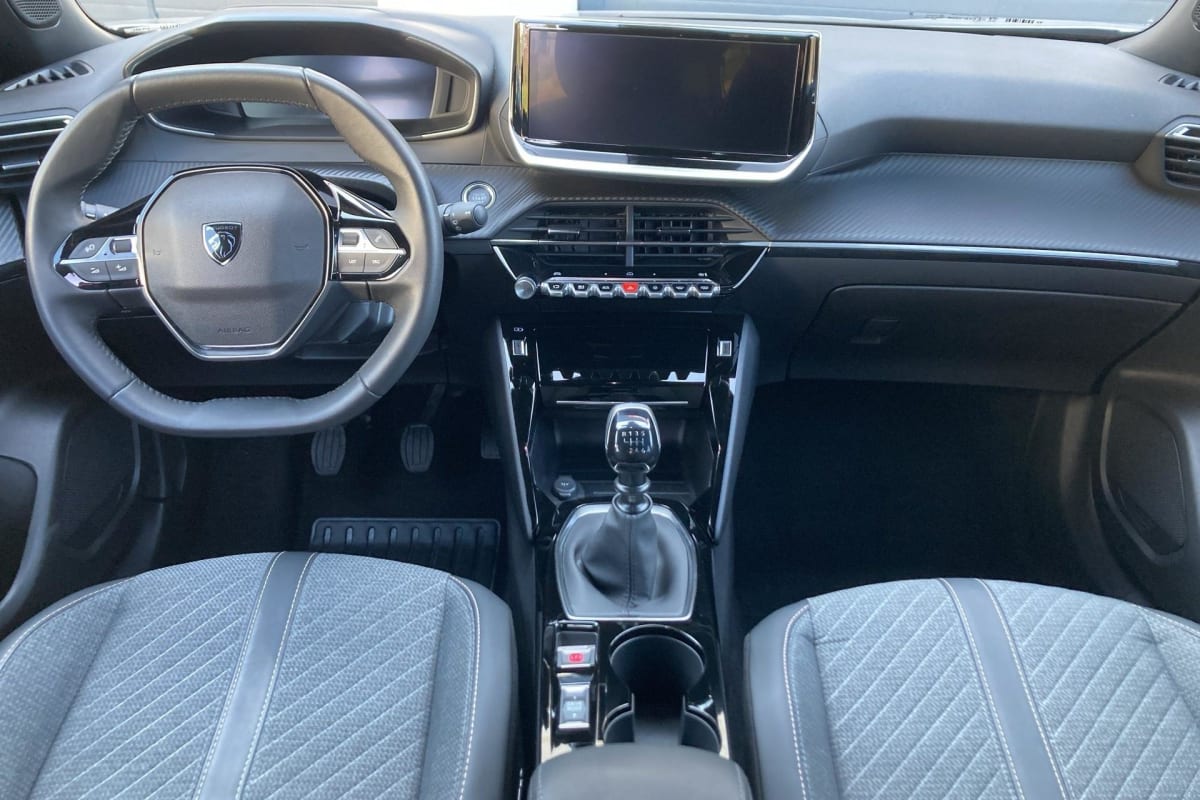 Peugeot 2008 - Image 12