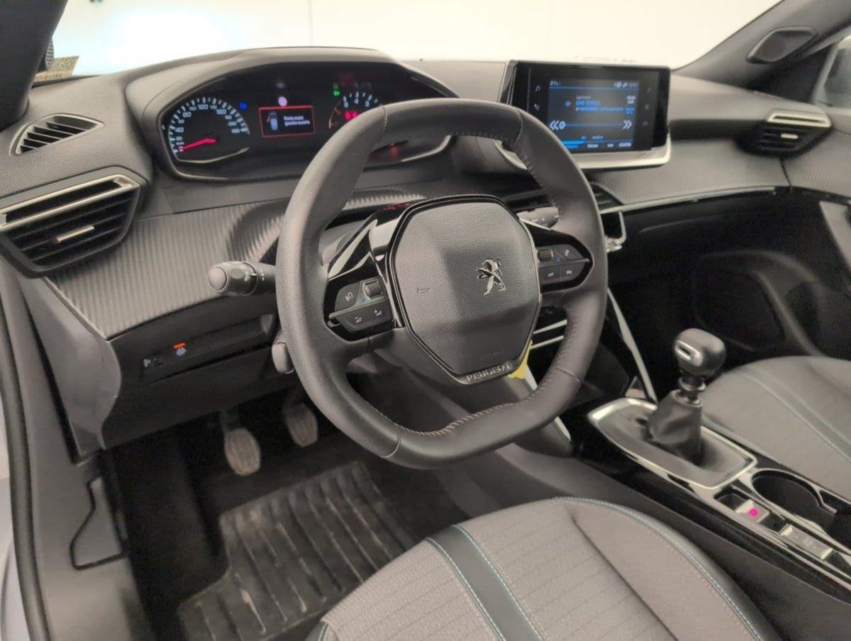 Peugeot 2008 - Image 15