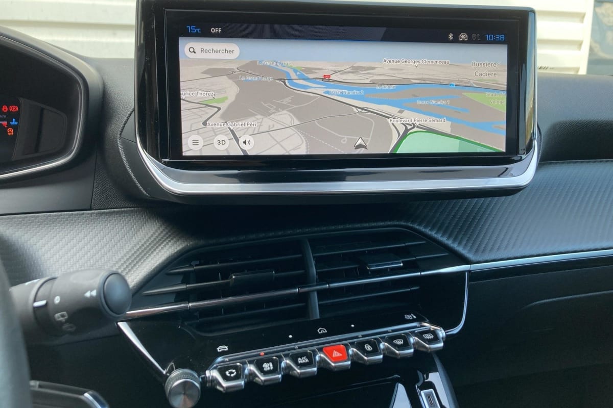 Peugeot 2008 - Image 19