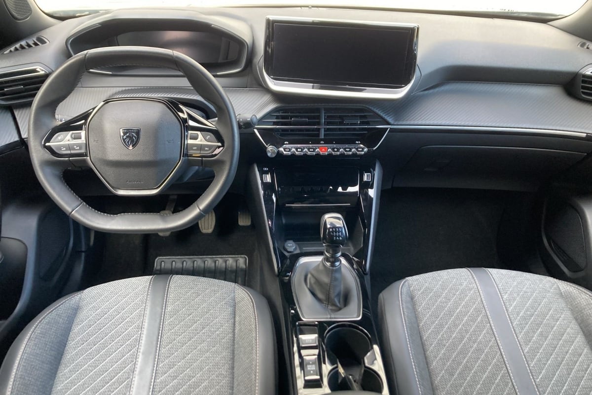 Peugeot 2008 - Image 12