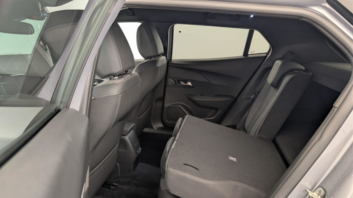 Peugeot 2008 - Image 12