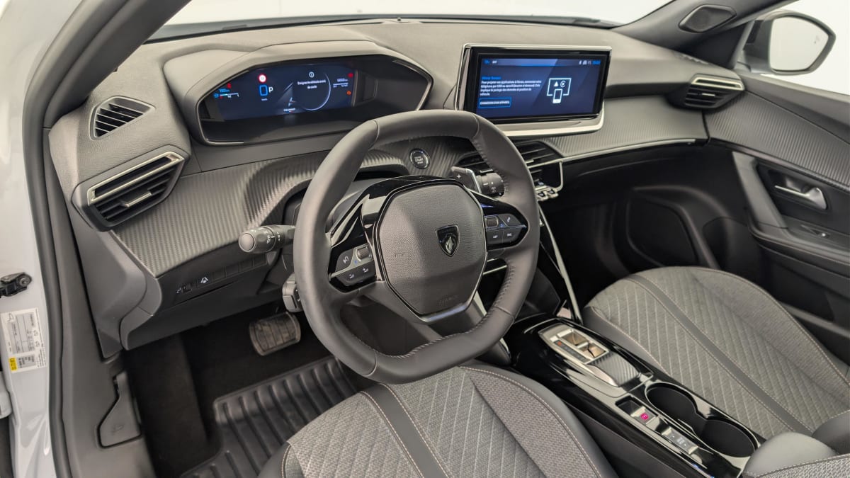 Peugeot 2008 - Image 15