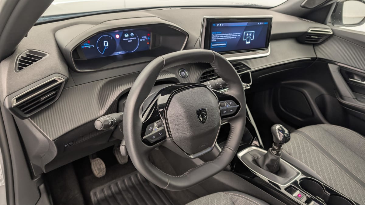 Peugeot 2008 - Image 15