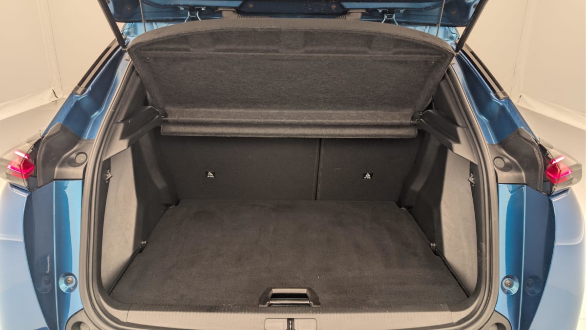 Peugeot 2008 - Image 11