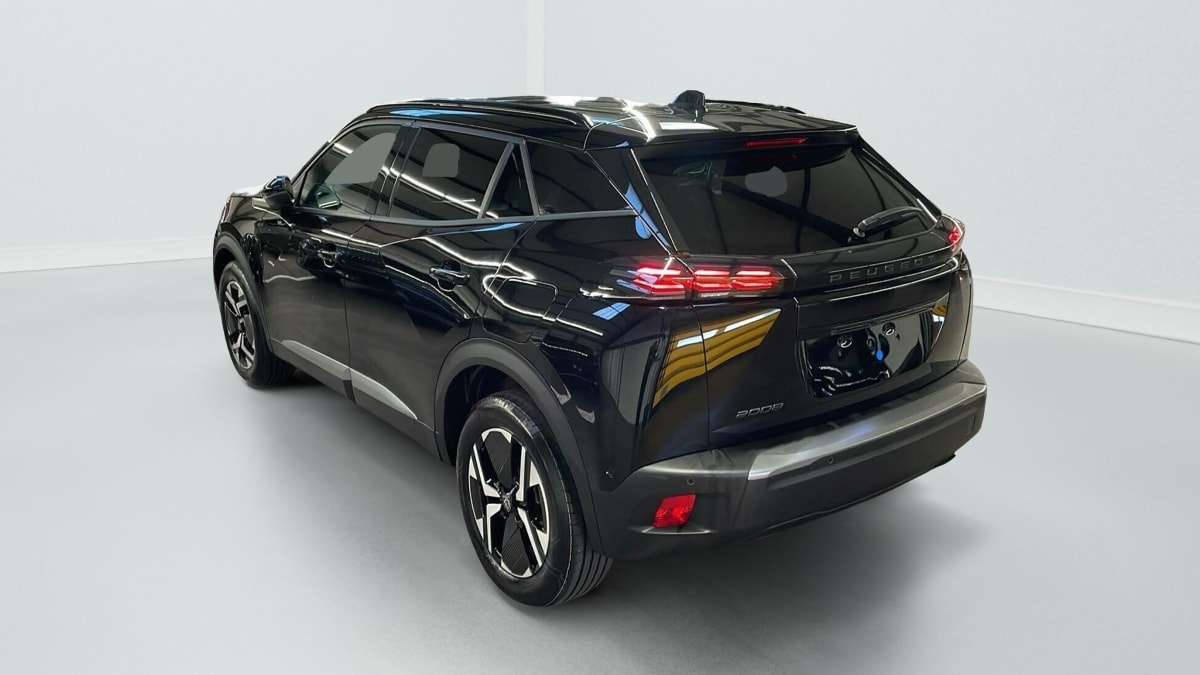 Peugeot 2008 - Image 5