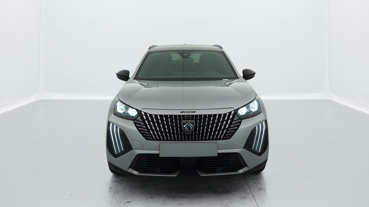 PEUGEOT 2008 PURETECH 100 ALLURE