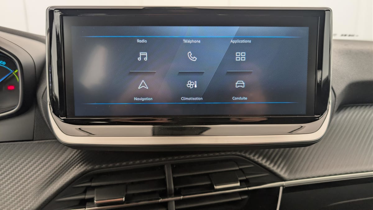 Peugeot 2008 - Image 18