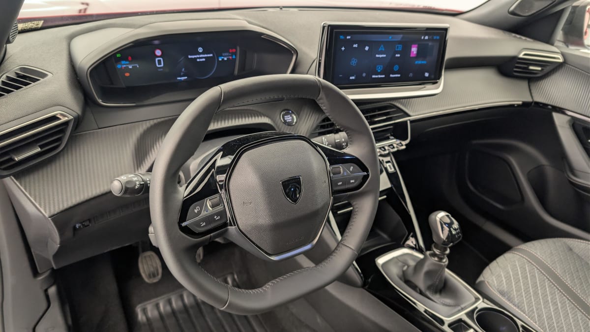 Peugeot 2008 - Image 16