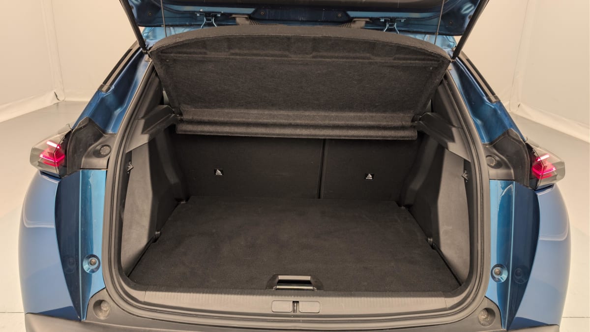 Peugeot 2008 - Image 11