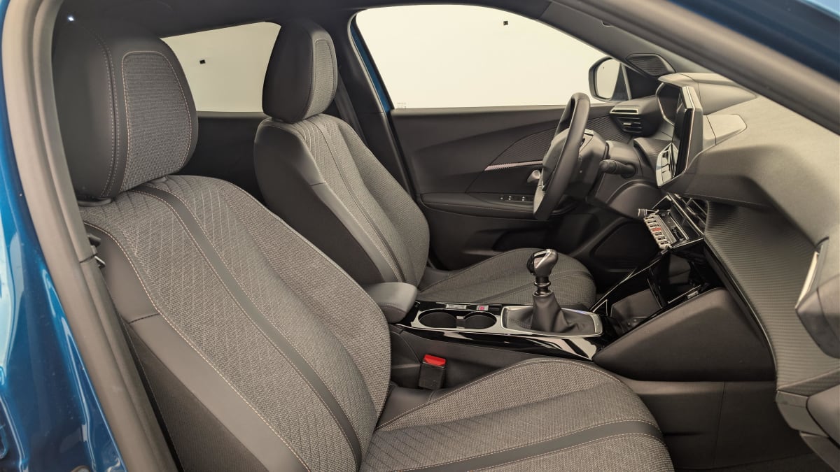 Peugeot 2008 - Image 9