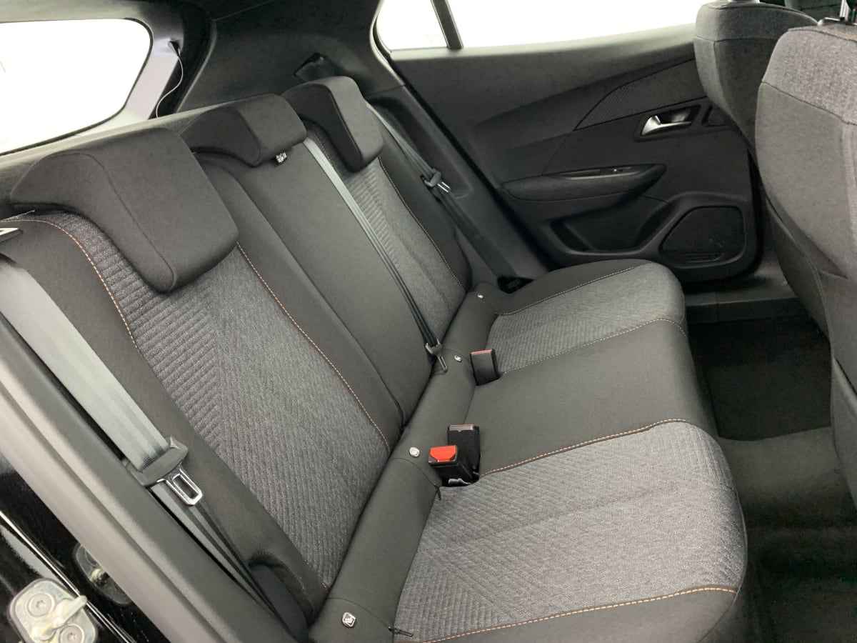 Peugeot 2008 - Image 32