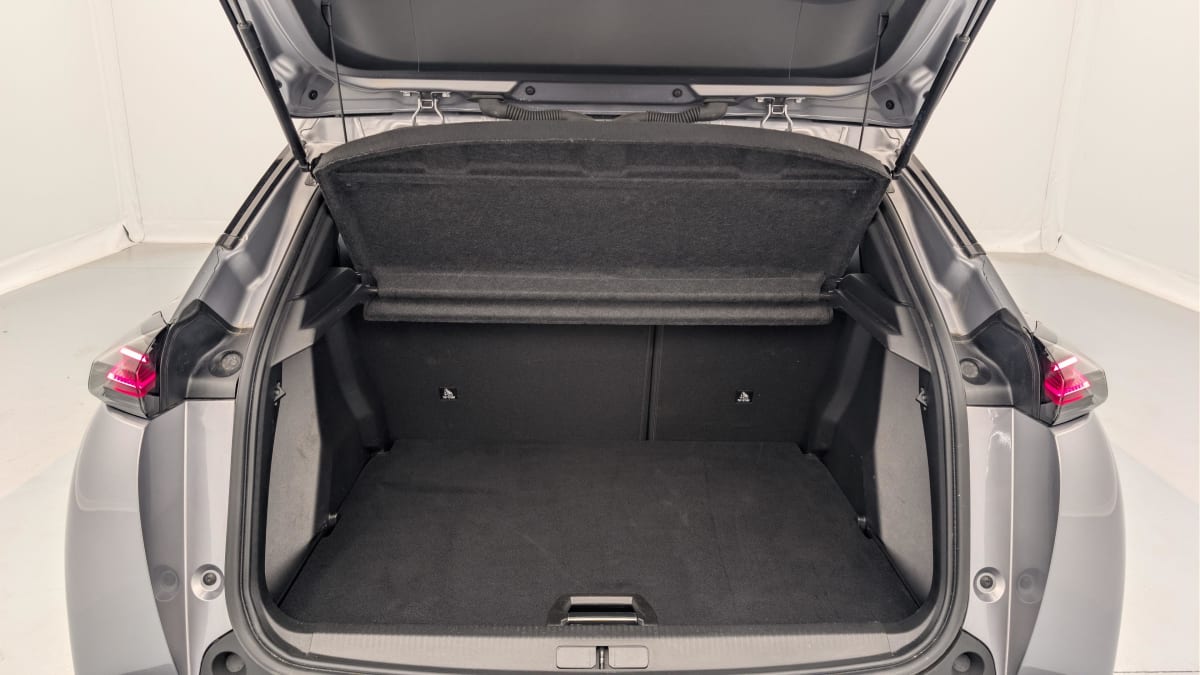 Peugeot 2008 - Image 11