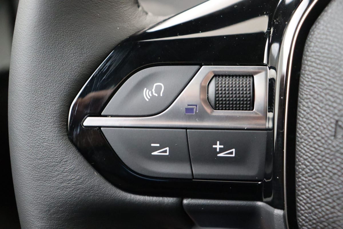 Peugeot 2008 - Image 23