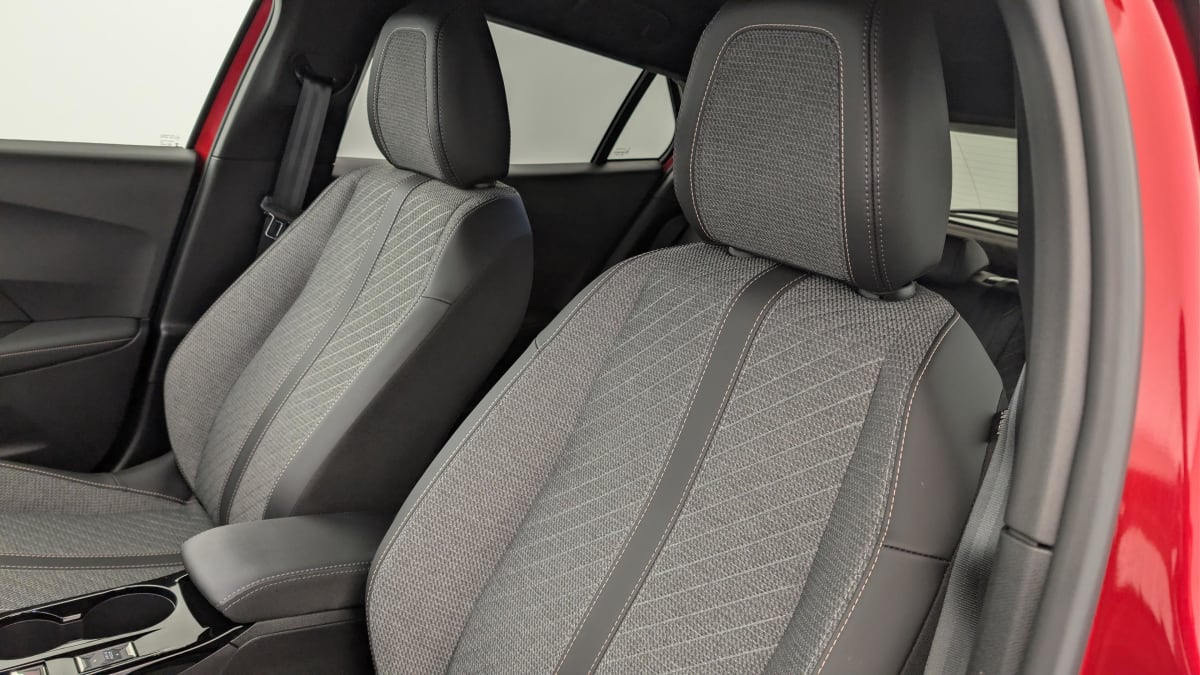 Peugeot 2008 - Image 16