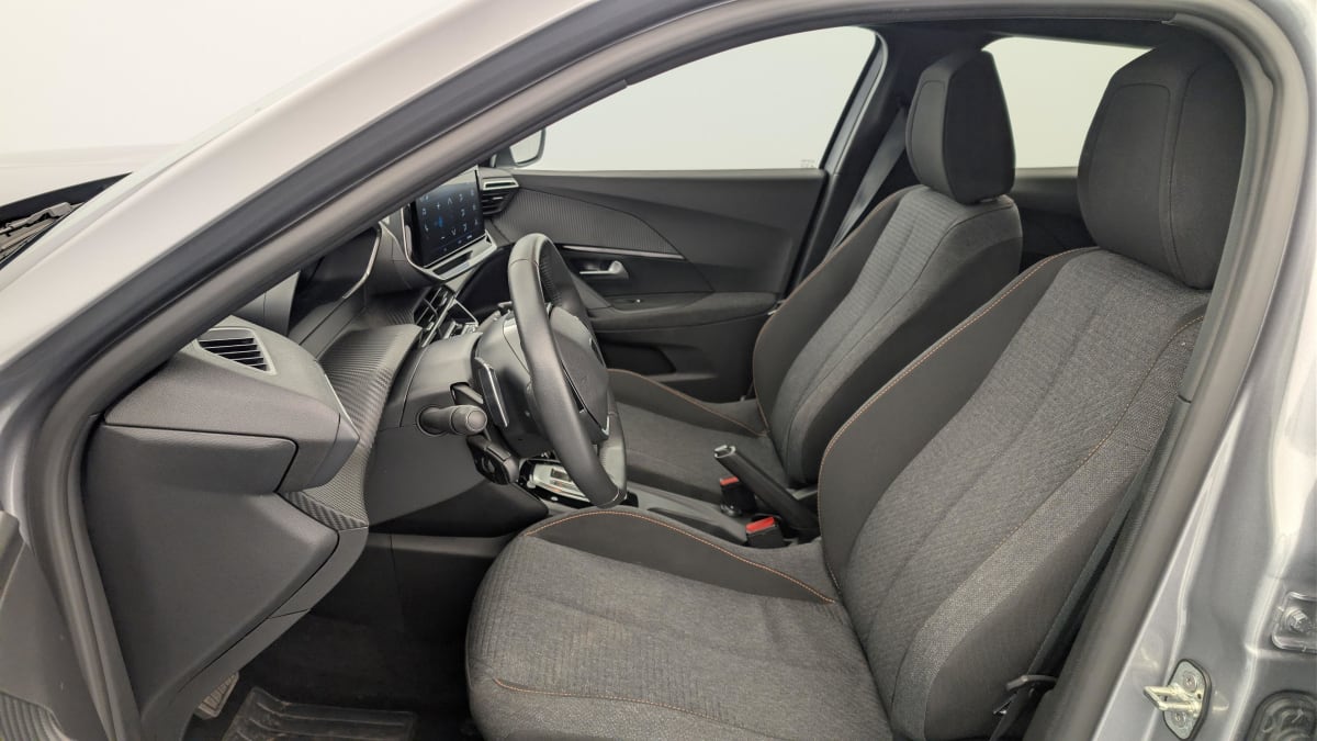 Peugeot 2008 - Image 16