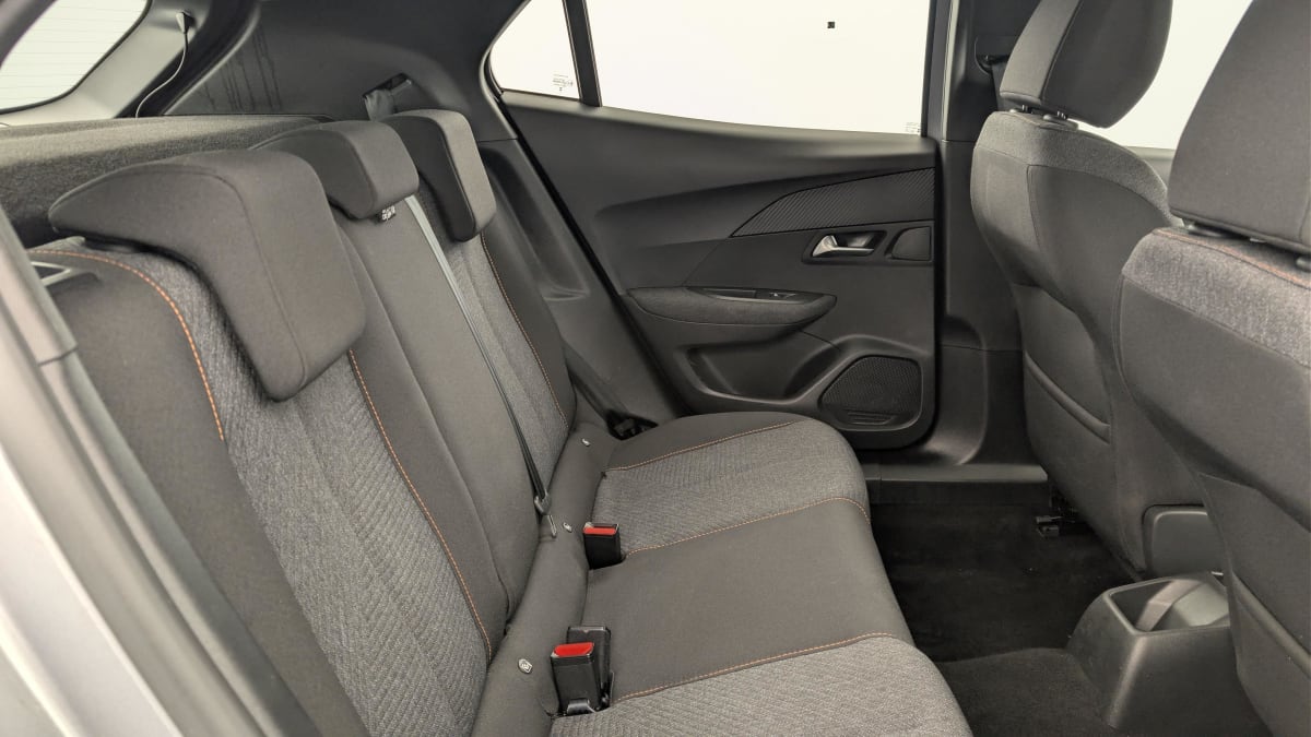 Peugeot 2008 - Image 10